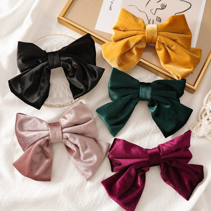 Wmen spring bow clip
