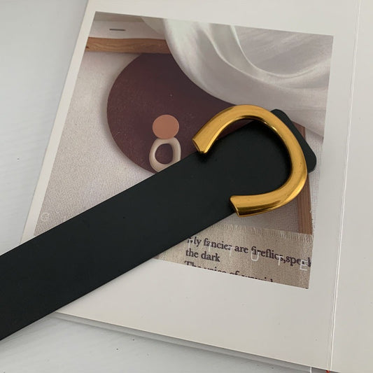 Wide half circle buckle belt