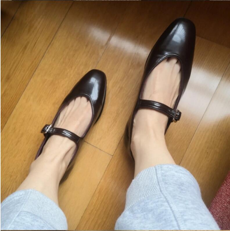 Shallow Mouth Pointed Toe Mary Jane sandals