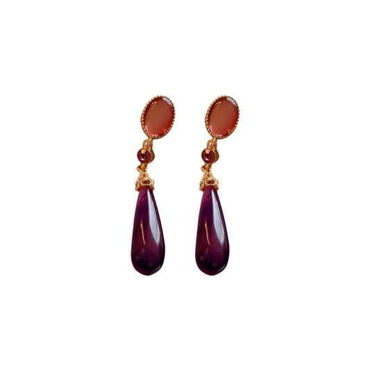 Niche temperament earrings