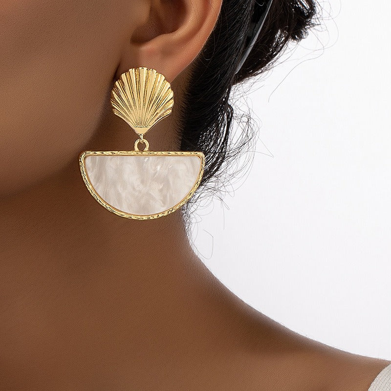 Half-circle earrings