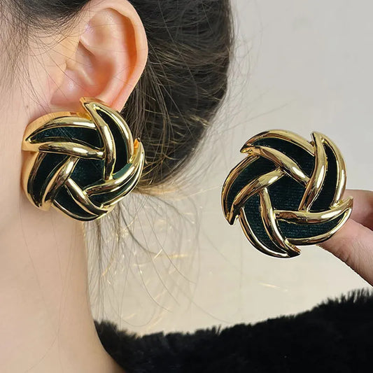 Woman Suede spiral earrings