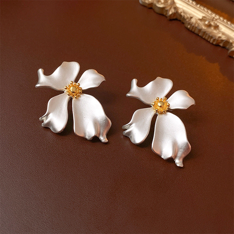 Exaggerated Flower Earrings