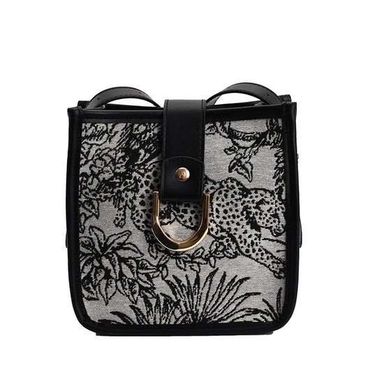 Graffiti Bucket Retro Bag
