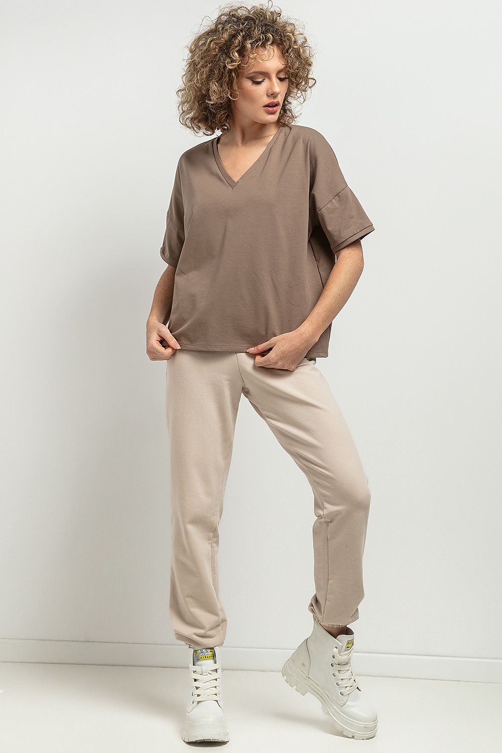 Blouse model 191827 Tessita