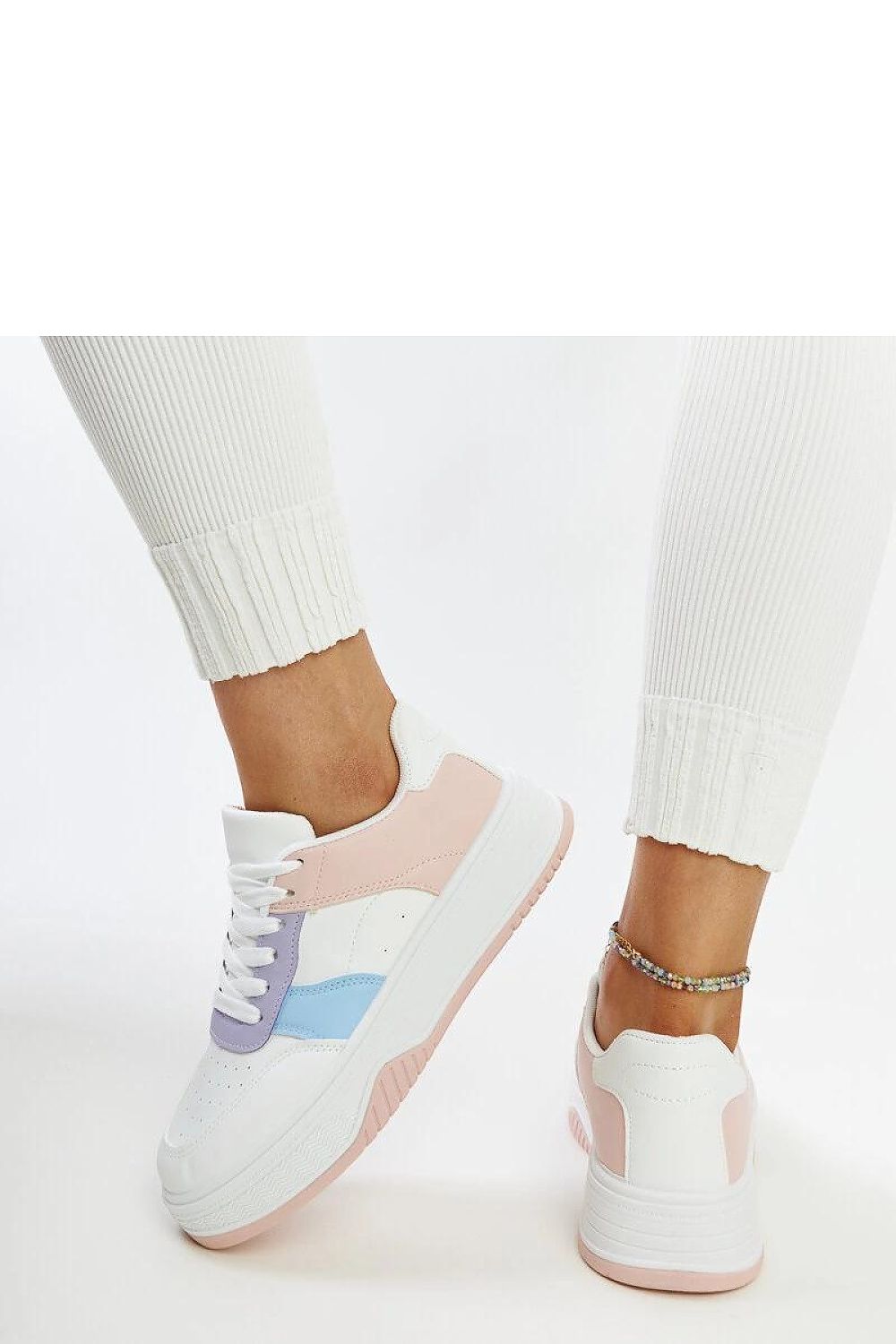 Sneakers model 207408 Solea