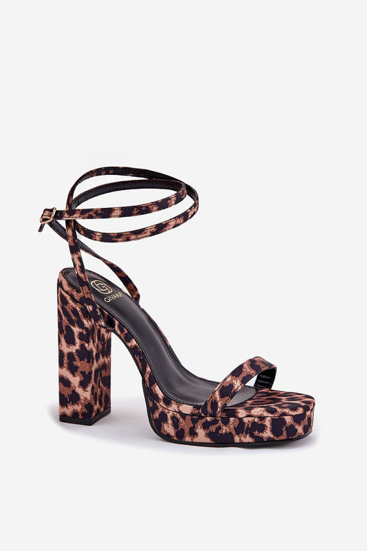 Heel sandals model 212821 Step in style