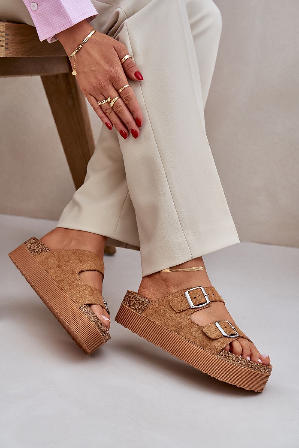 Flip-flops model 215955 Step in style