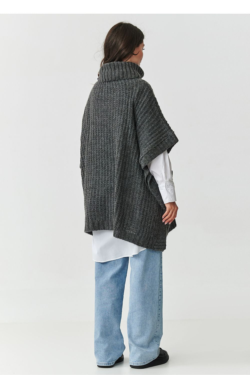 Turtleneck model 217653 Makadamia