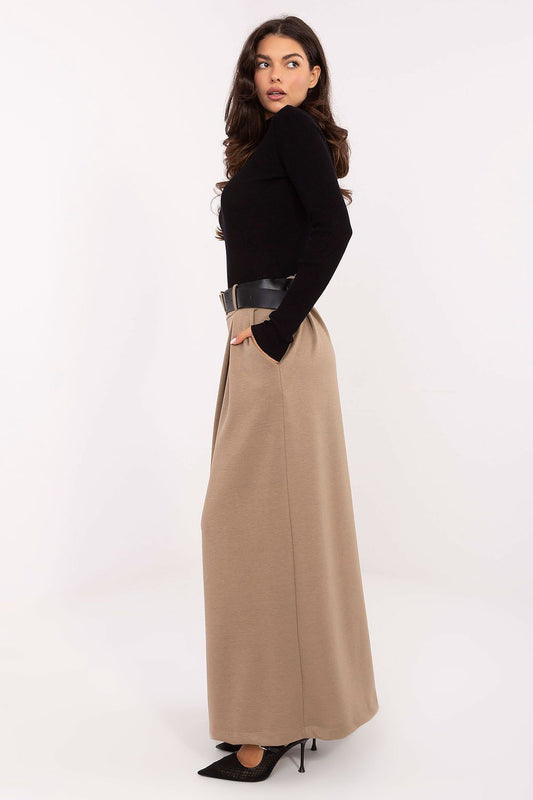 Women trousers model 218449 Italy Moda
