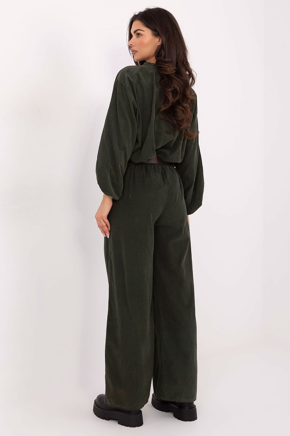 Women trousers model 220283 Italy Moda