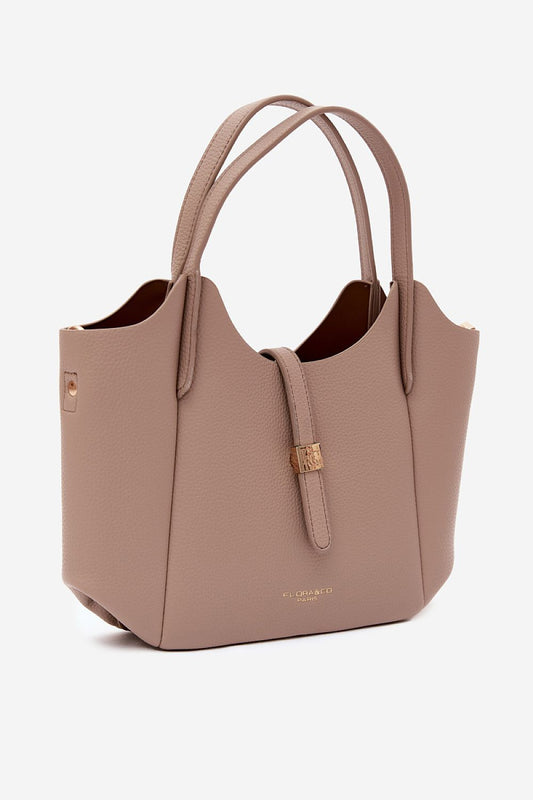Everyday handbag model 230340 Step in style