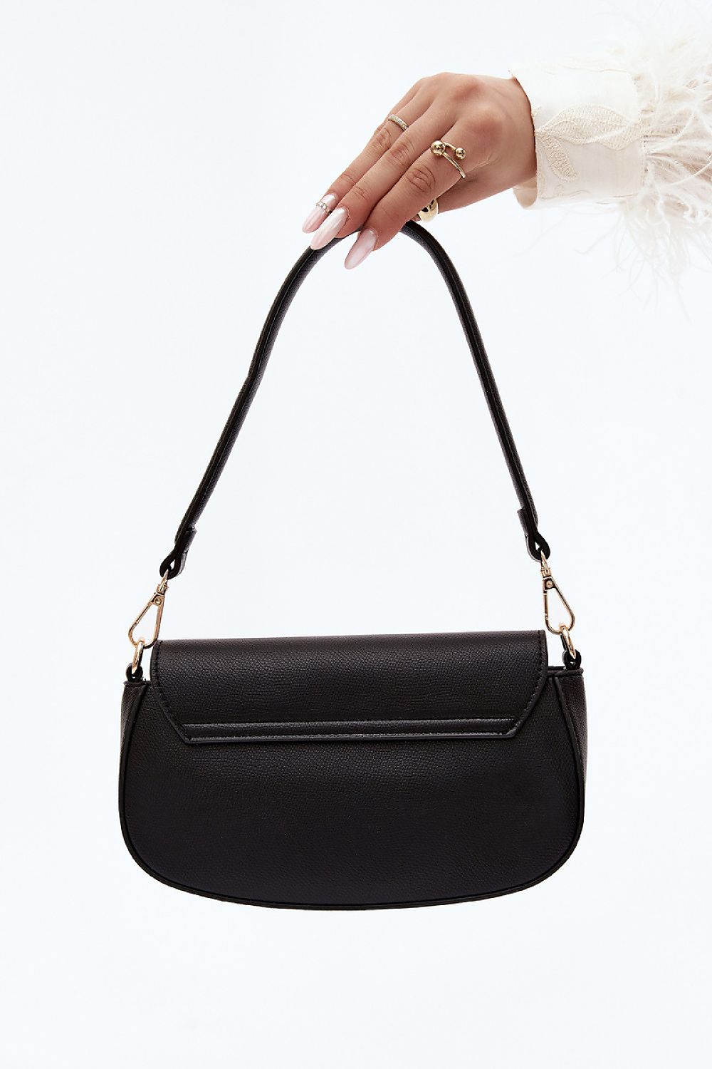 Everyday handbag model 230541 Step in style