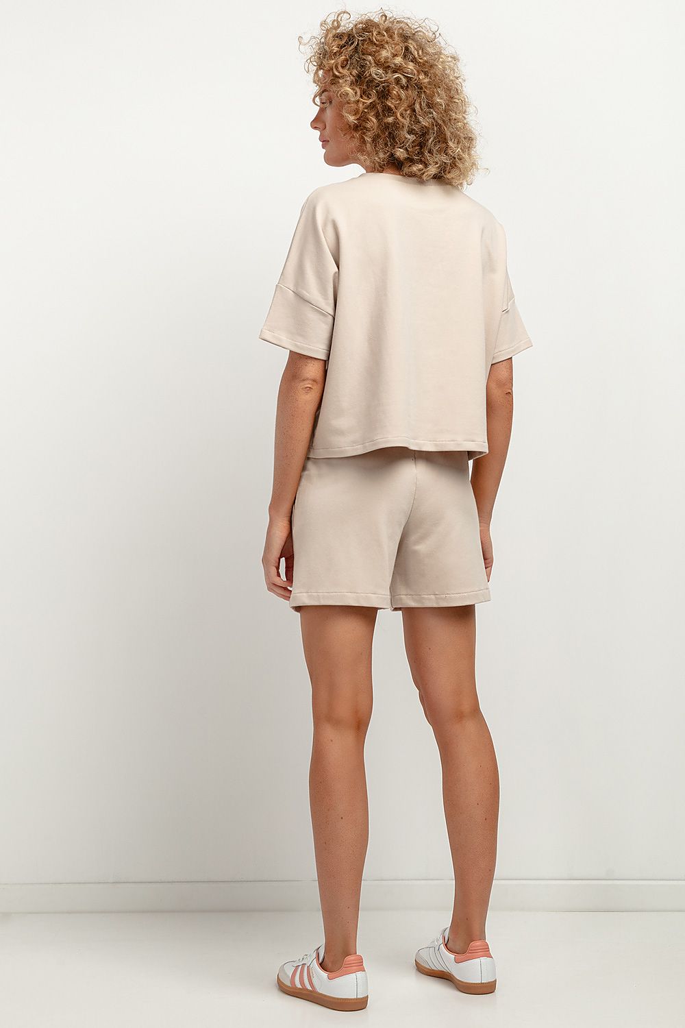 Shorts model 183184 Tessita