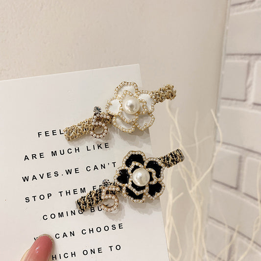 Women's Small Daisy Camellia Hairpin