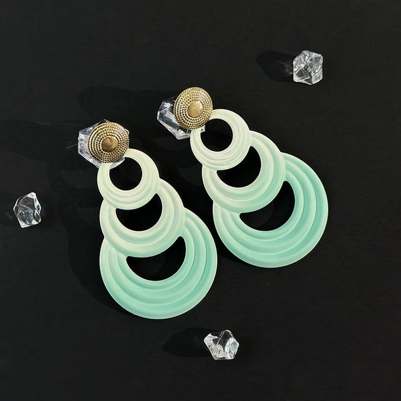 Fashion exaggerated stitching geometric circular gradient earrings