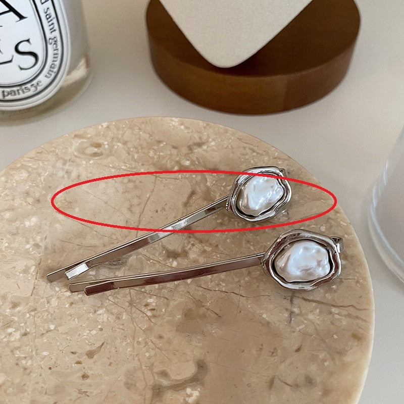 Irregular Shaped Pearl Fashion Hairpin