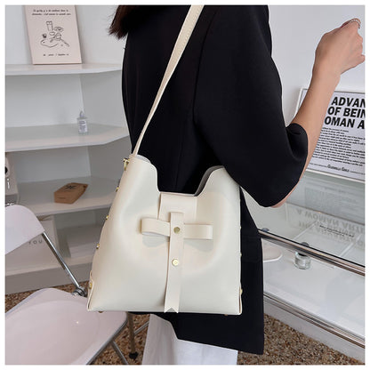 Large Capacity Bucket Shoulder Bag