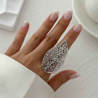 INS Irregular Winding Pearl Ring