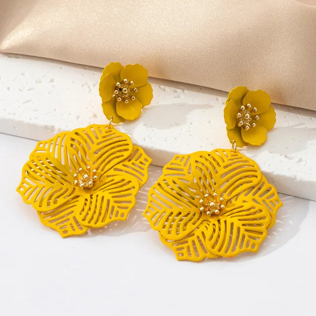 Personalized hollow metal petal earrings with colorful petal earrings