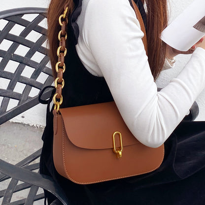 saddle shoulder bag