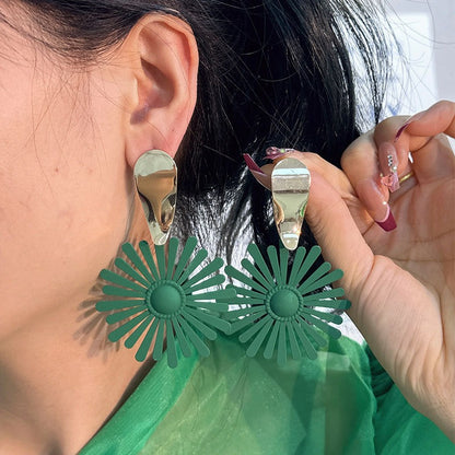 Solid Flower Exaggerated Earrings