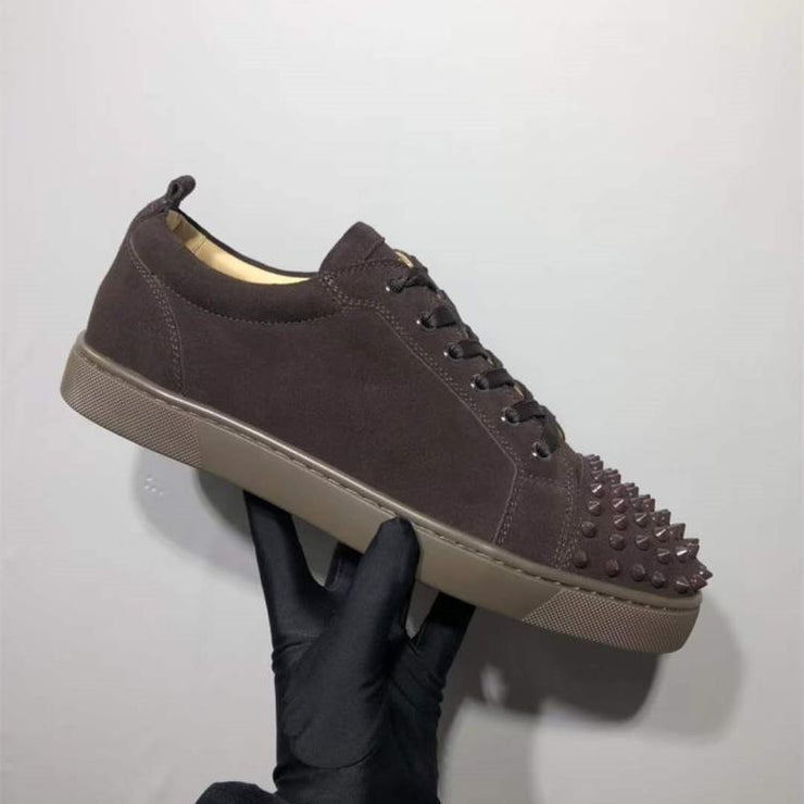 Casual rivet sneakers