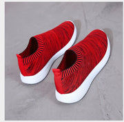 Woman Deep Mouth Woven Sneaker