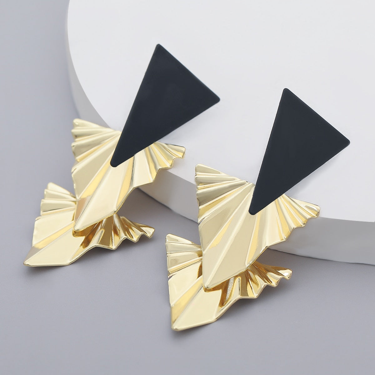 Retro Geometric Metal Drop Earrings