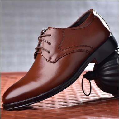 Pointed Toe Dress Shoes For Men