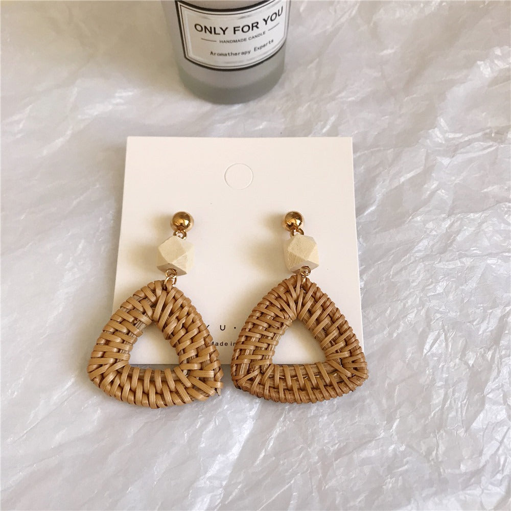 Retro Exaggerated Geometric Rattan Woven Earrings