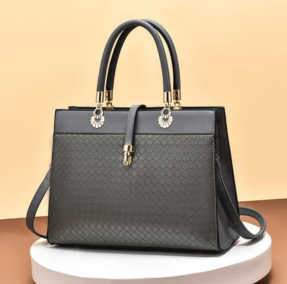 Women Woven Handbag