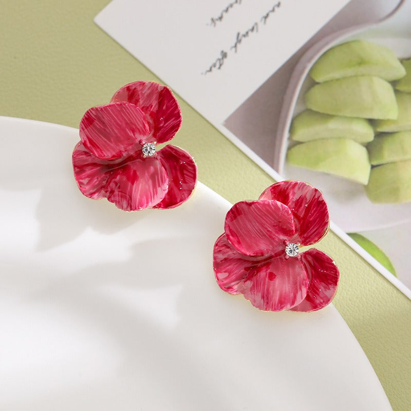 Three-dimensional petal oil drop flower earrings