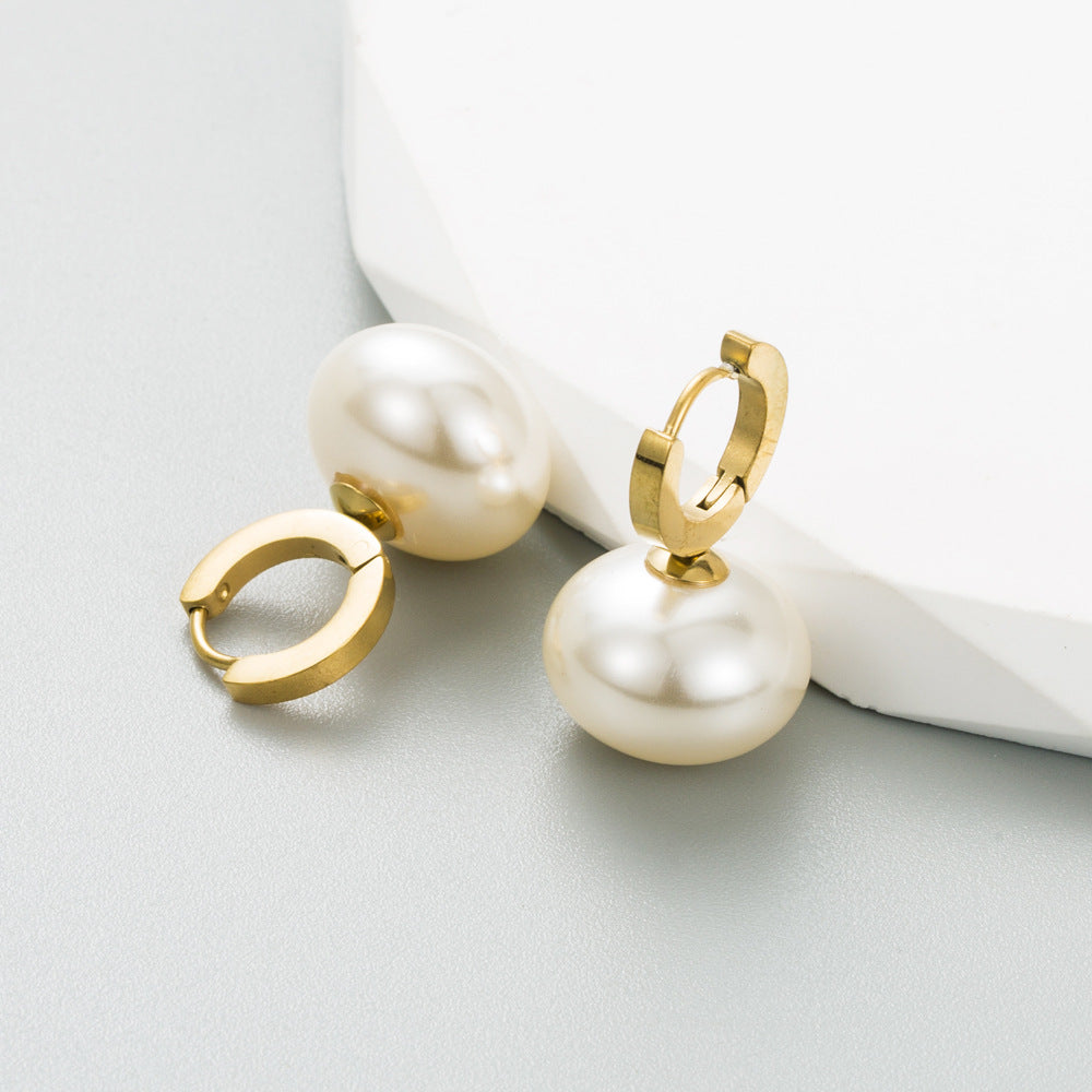 European & American Style Gold-Plated Lightweight Earrings – Pair