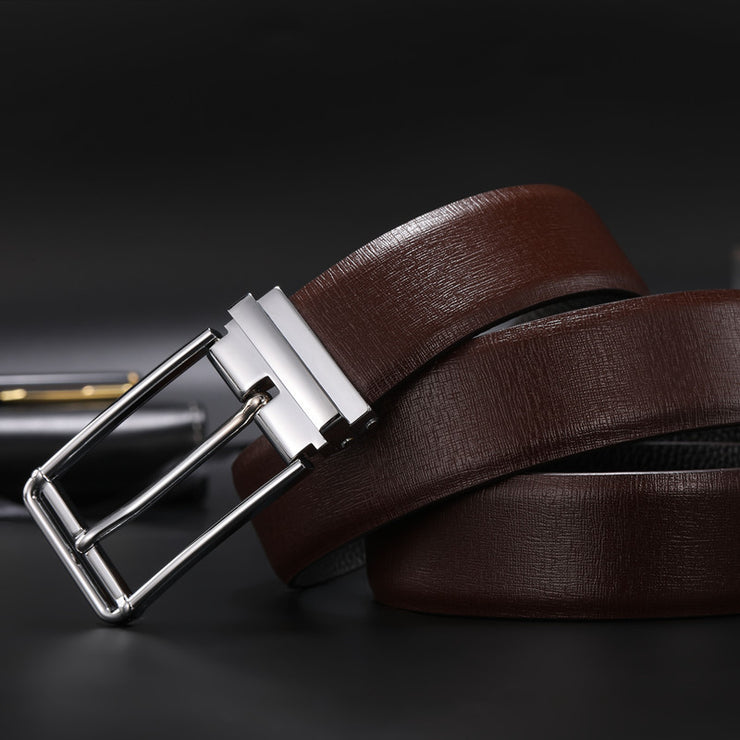 Pin buckle men's belt