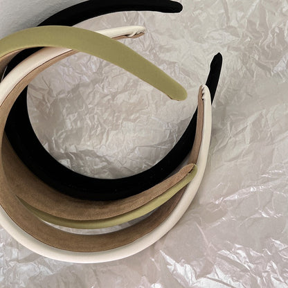 Simple wideheadband