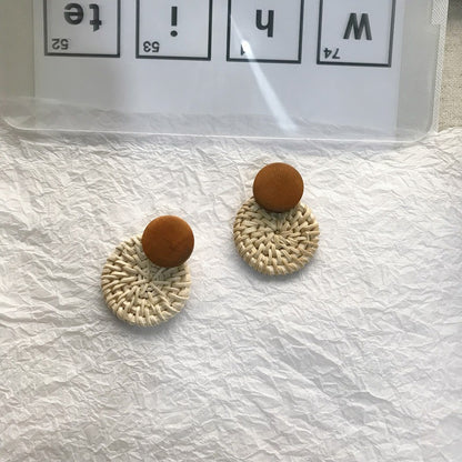 Retro Exaggerated Geometric Rattan Woven Earrings