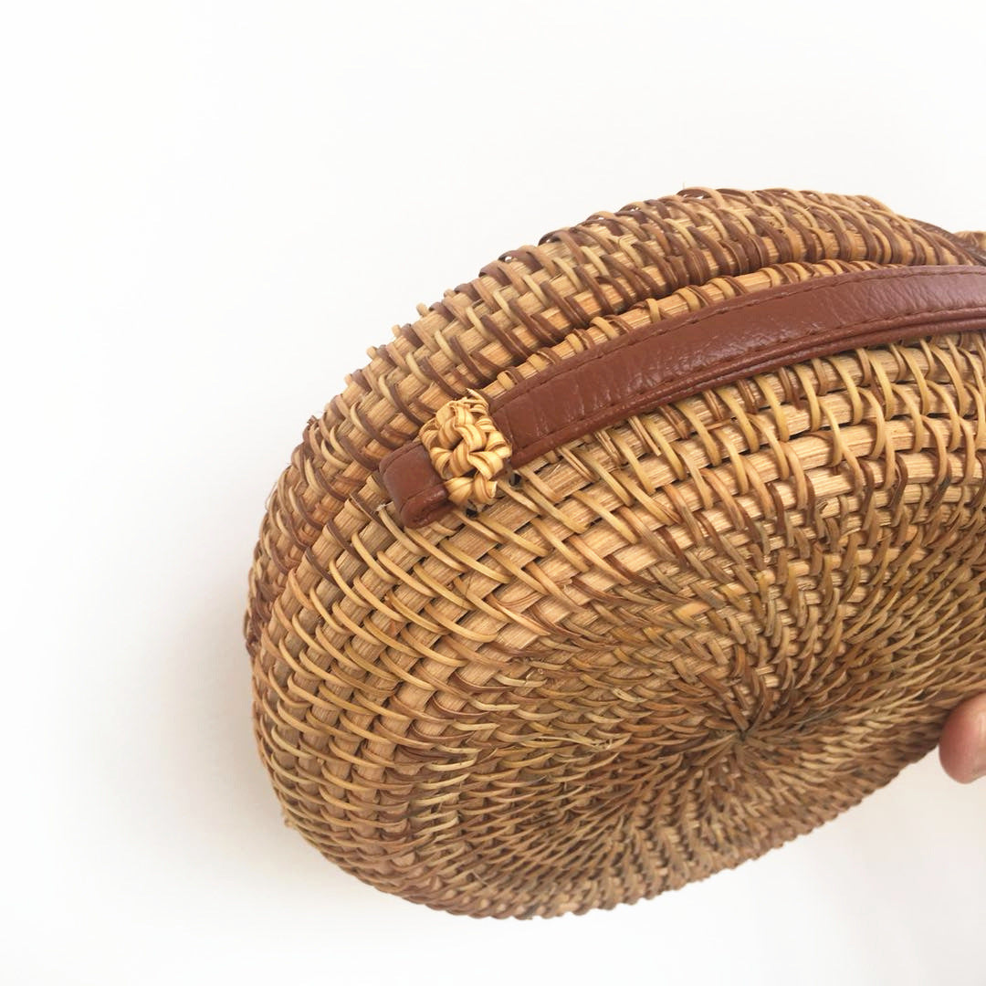 Round Rattan Leather Buckle Straw Crossbody & Shoulder Bag