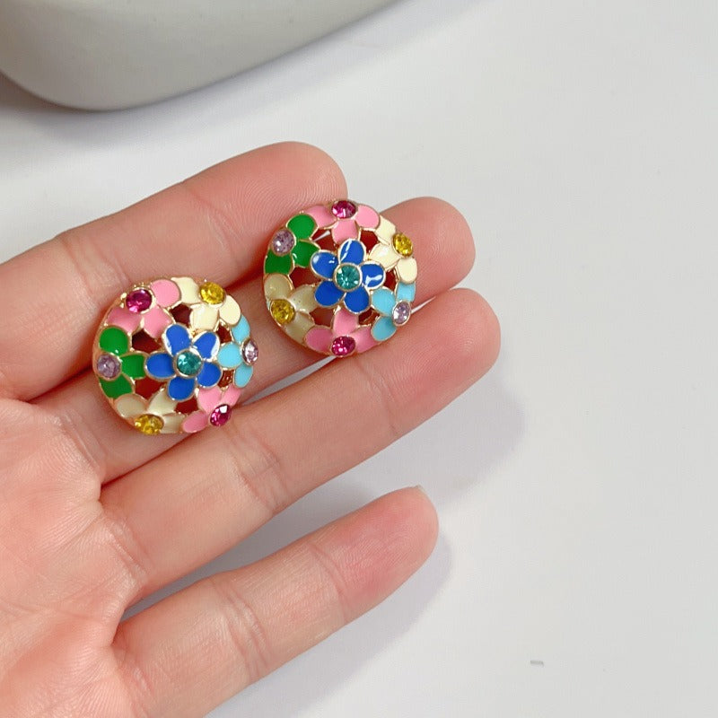 Round  four seasons style earrings