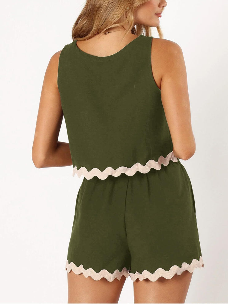 Contrast Trim Round Neck Top and Shorts Set