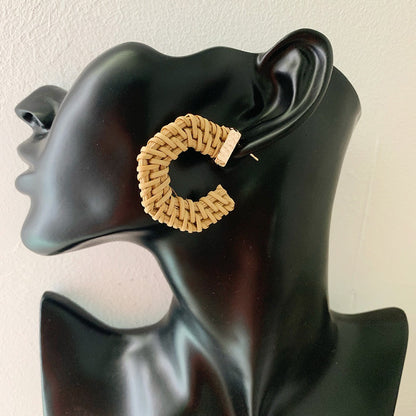 Retro Exaggerated Geometric Rattan Woven Earrings