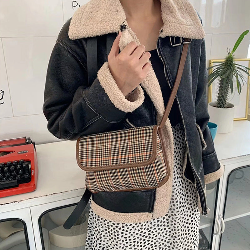 Net Ride crossbody bags