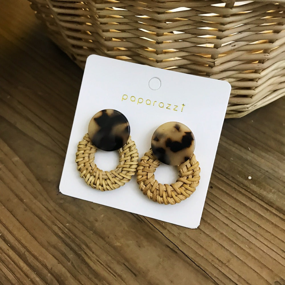 Retro Exaggerated Geometric Rattan Woven Earrings