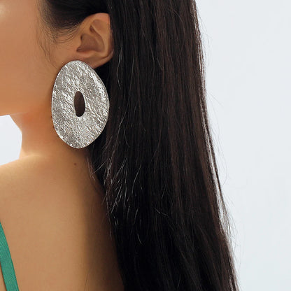 New Exaggerated Irregular Oval Earrings Fashion Hollow out Metal Geometric Large Earrings For Women Jewelry Gift Wholesale