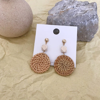 Retro Exaggerated Geometric Rattan Woven Earrings