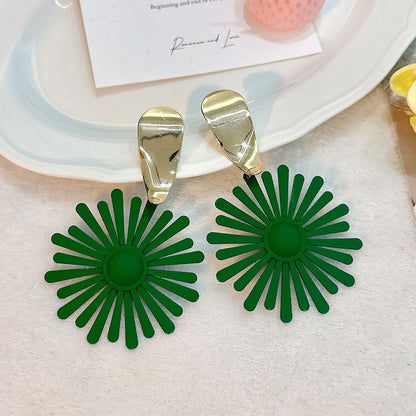 Solid Flower Exaggerated Earrings