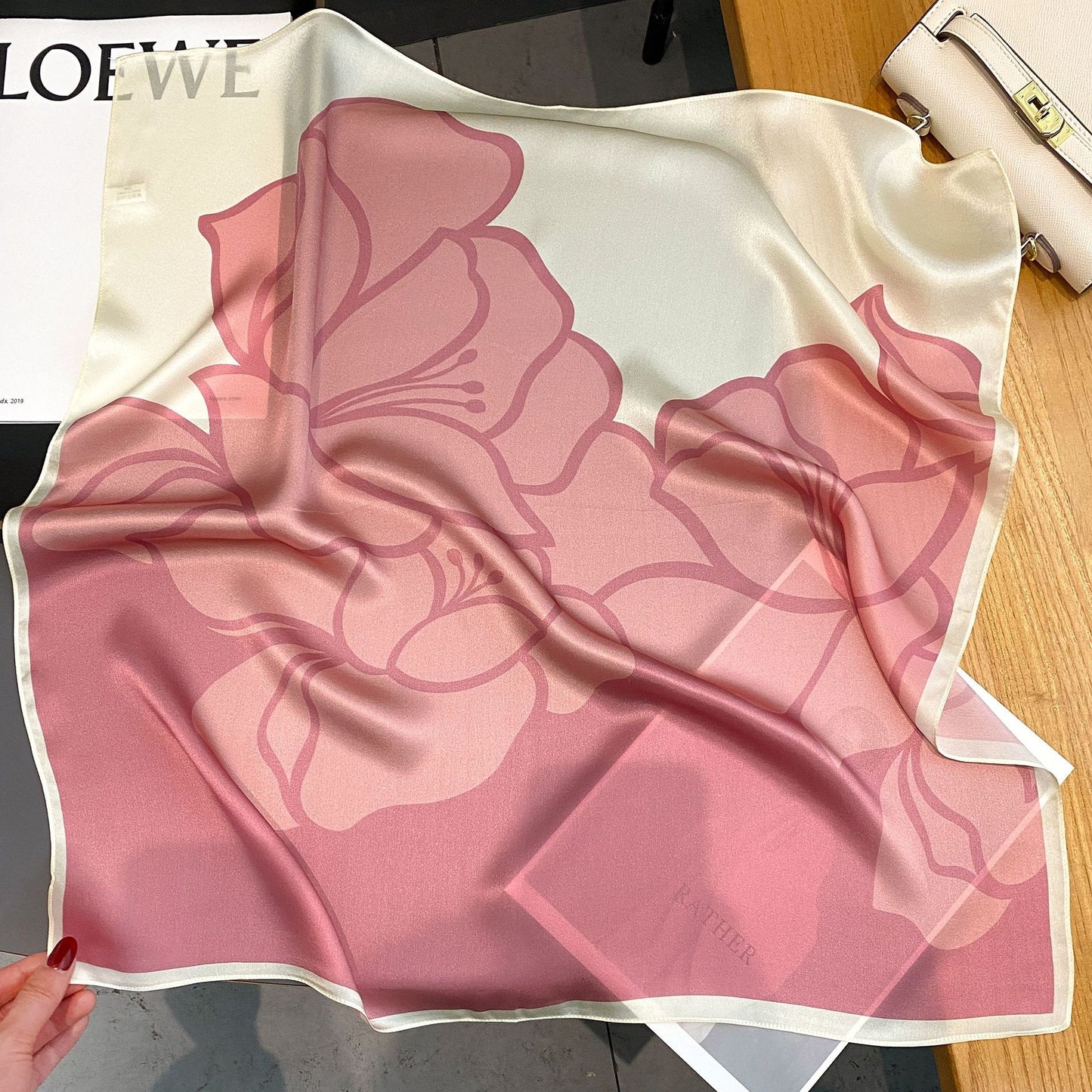 Silk Square Scarf Women's Mulberry Silk Scarf Professional Scarf Neck Protection Scarf Printed Shawl