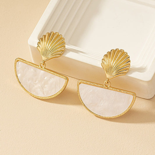 Half-circle earrings