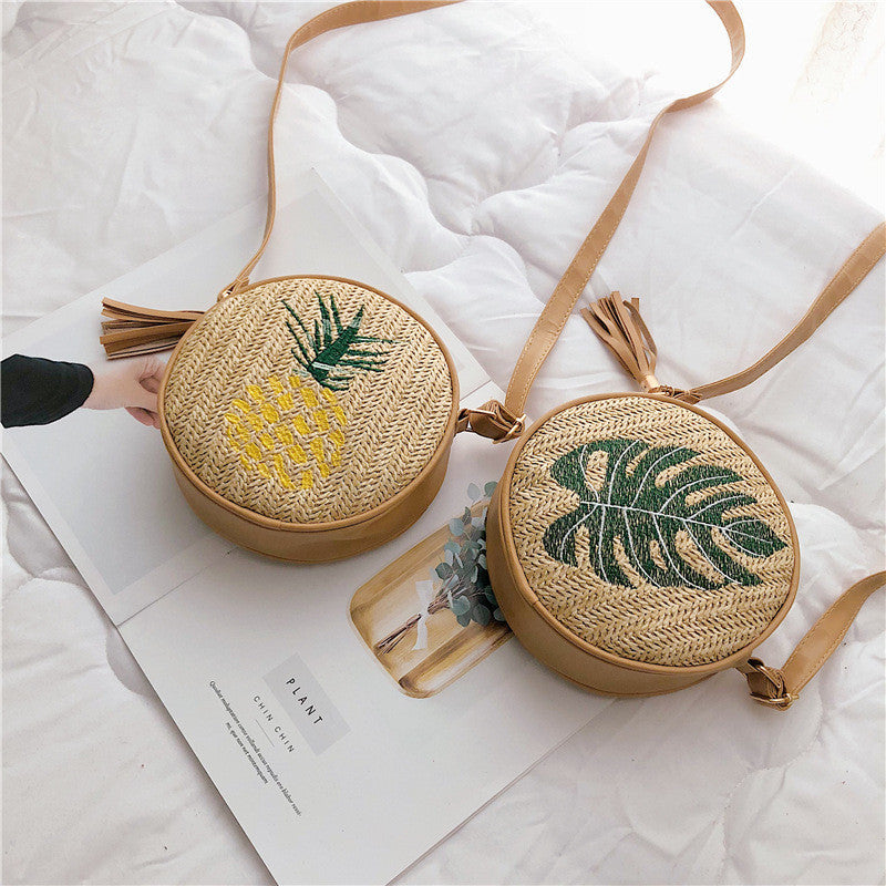 Women crossbody Straw bag