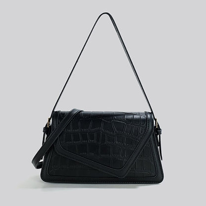 Horizontal shoulder bag